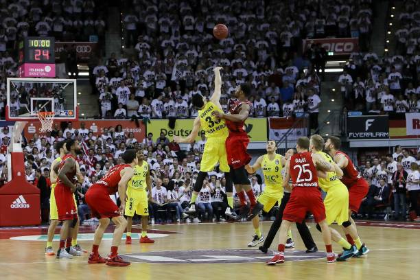 但那依赖于 但那依赖于